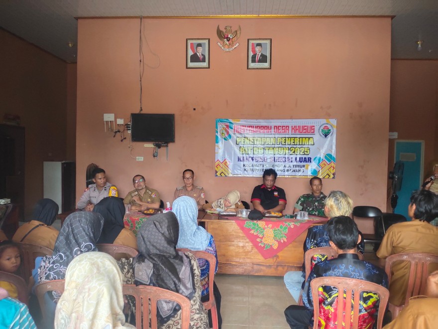 Musyawarah Khusus Penetapan Penerima BLT DD Tahun 2025 Kampung Sungai Luar 