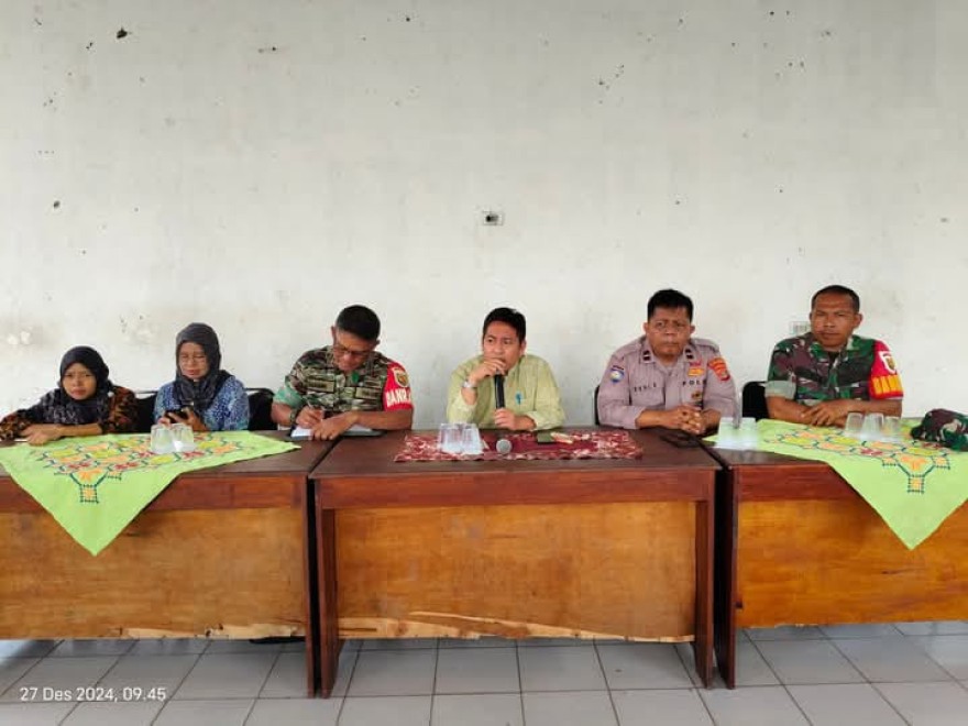 Mediasi kedua konflik kebun dan hewan kerbau di Kampung Sungai Luar 