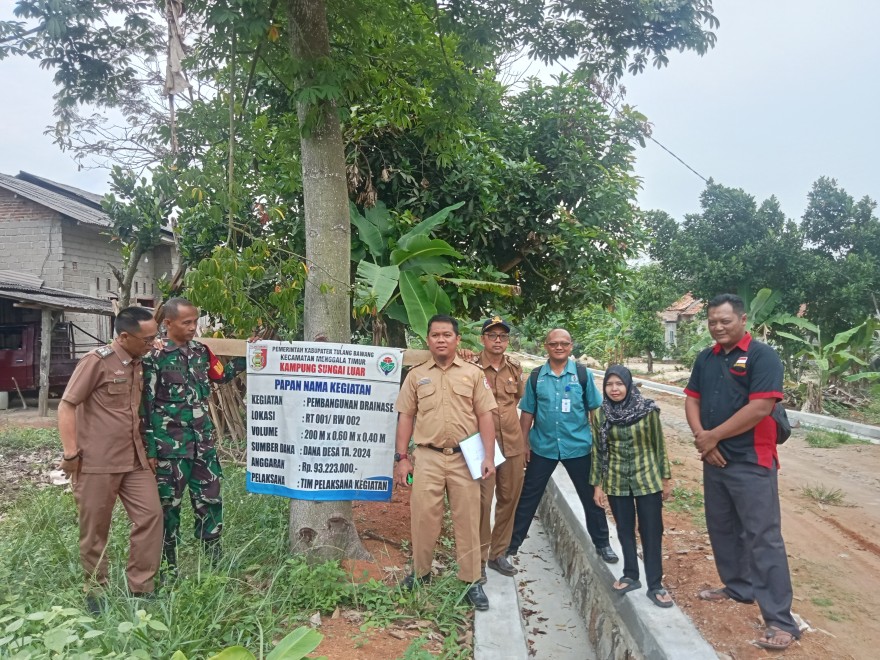 Camat Menggala Timur Tim Monitoring & Evaluasi Ke Kampung Sungai Luar 